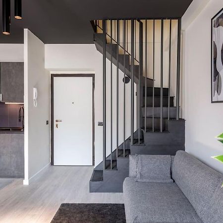 Stupendo Duplex In Centro A Milano Apartment Luaran gambar