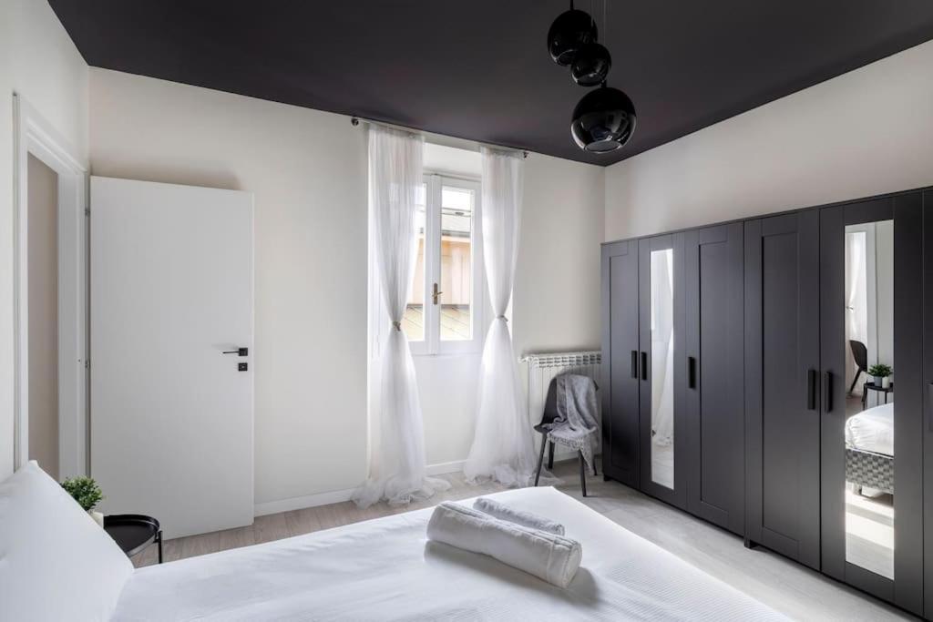 Stupendo Duplex In Centro A Milano Apartment Luaran gambar