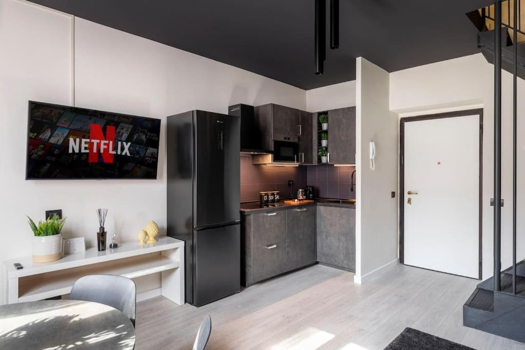 Stupendo Duplex In Centro A Milano Apartment Luaran gambar