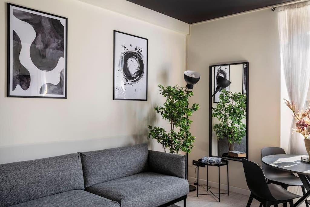 Stupendo Duplex In Centro A Milano Apartment Luaran gambar