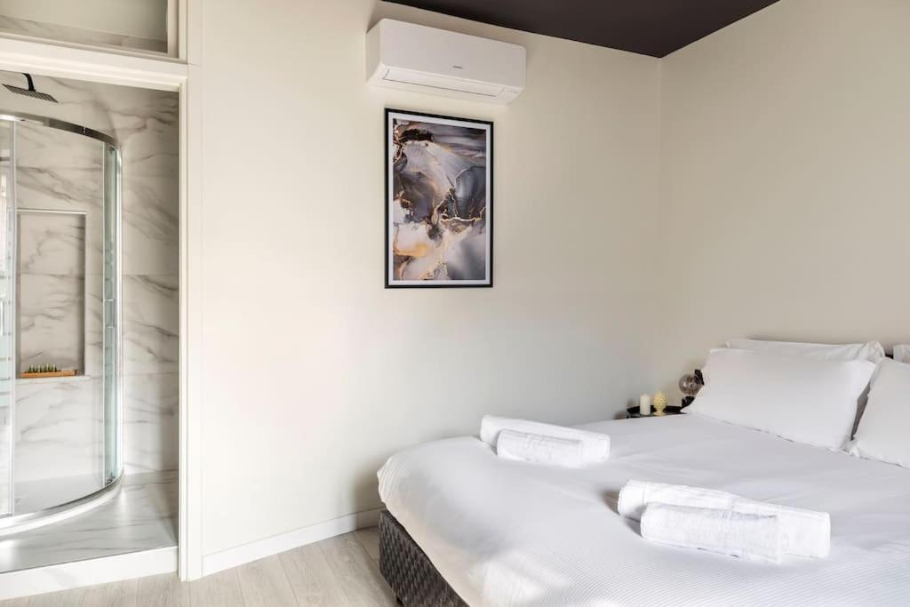 Stupendo Duplex In Centro A Milano Apartment Luaran gambar